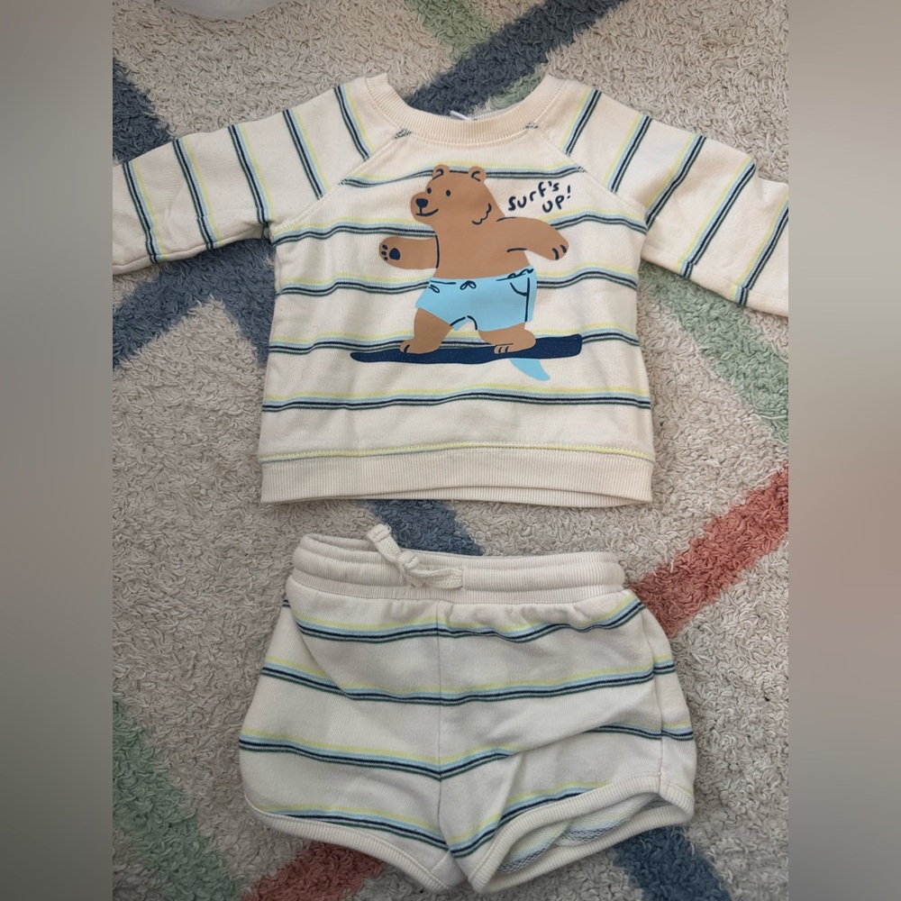 Matching summer baby boys set - shorts and long sleeve